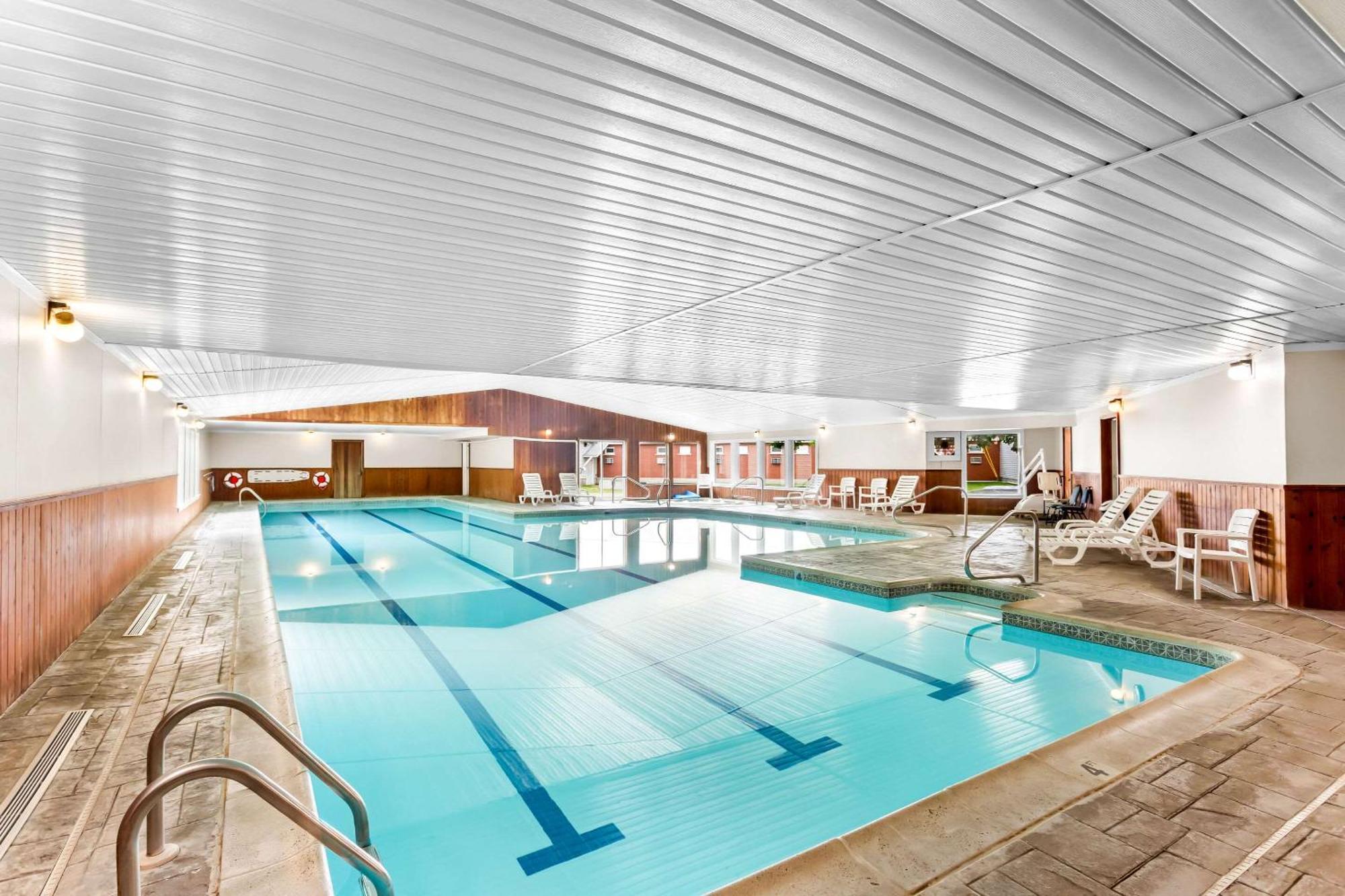 Rodeway Inn Горем Экстерьер фото